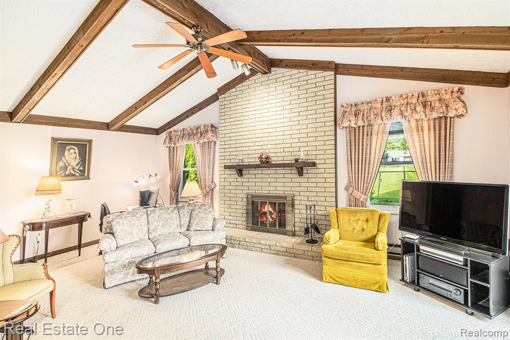 5587 Aster Drive, Troy, MI 48085 — Photo 6