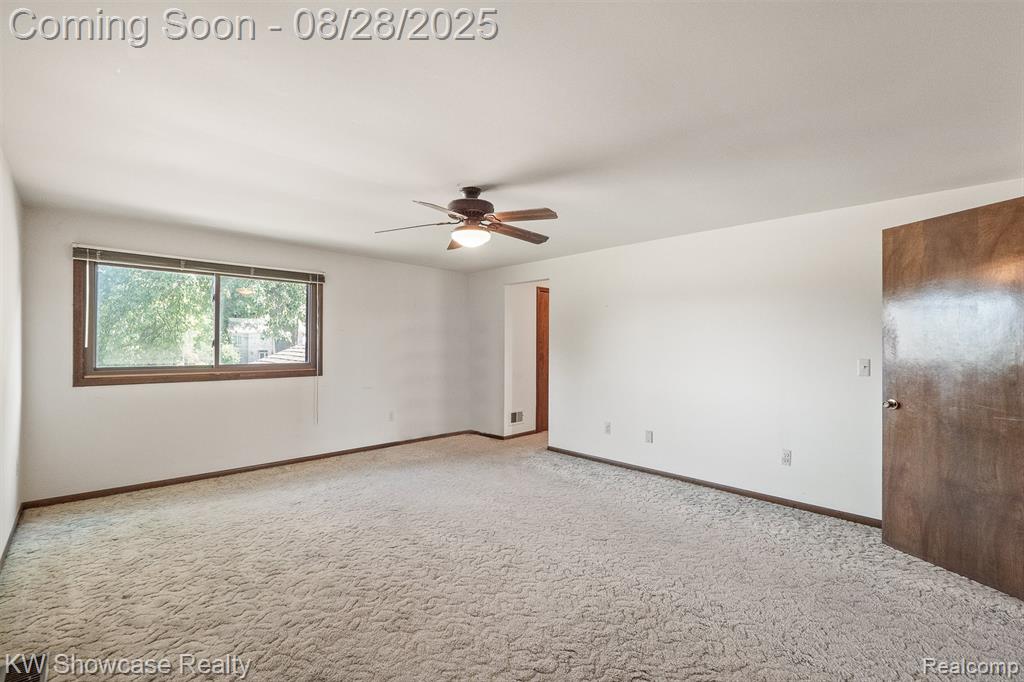 48150 Lake Valley Drive, Shelby Twp, MI 48317 — Photo 23
