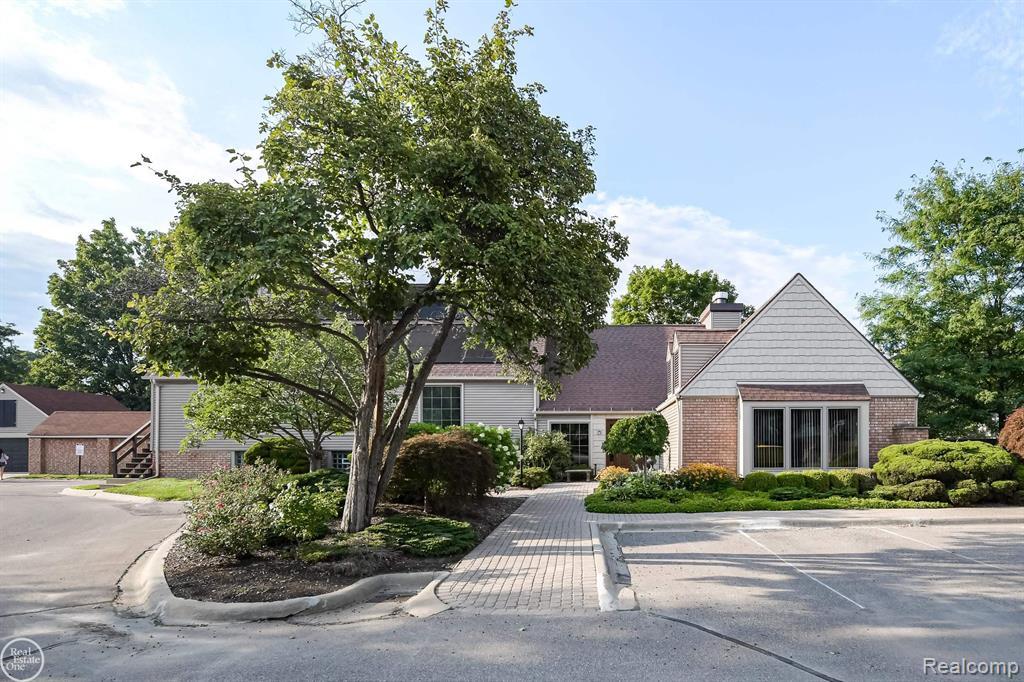 1834 Wickham Street, Royal Oak, MI 48073 — Photo 6