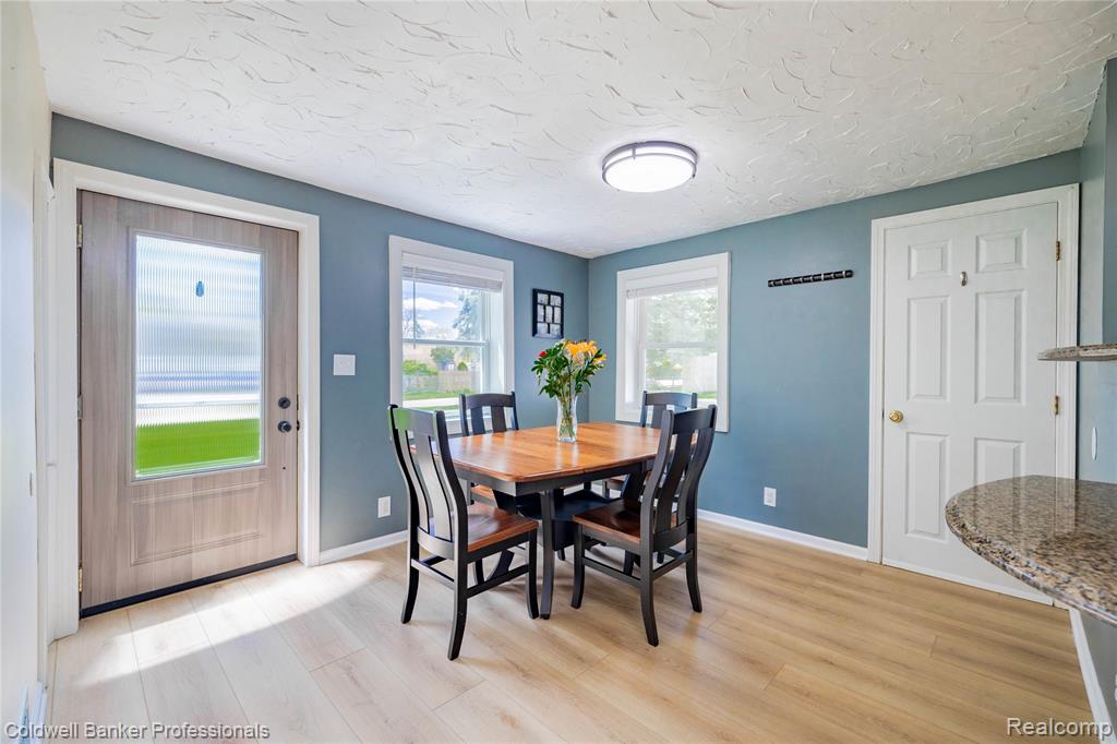 4020 Totem Lane, Waterford, MI 48328 — Photo 3
