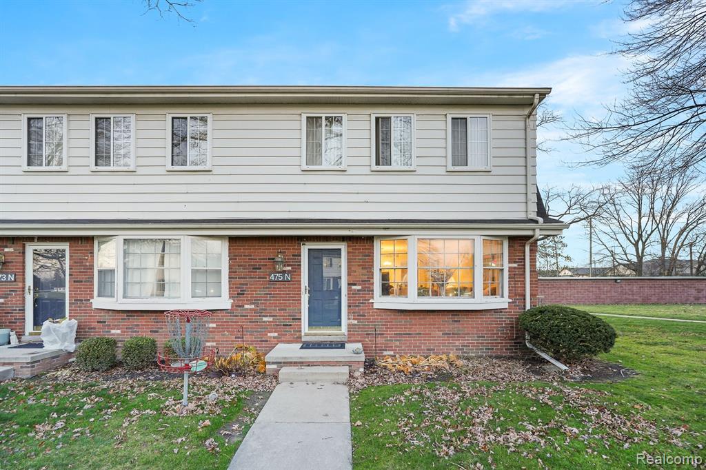 475 FOX HILLS Drive N, Bloomfield Hills, MI 48304 — Photo 2