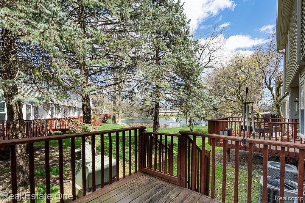 6472 LOCHAVEN Lane, Waterford, MI 48327 — Photo 19