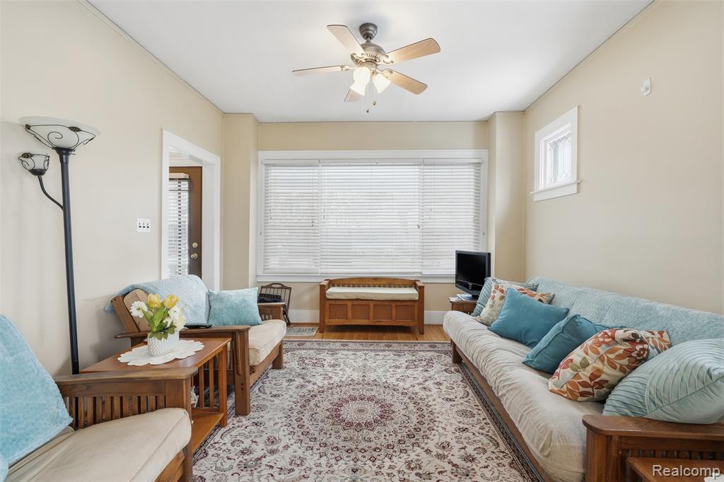 1239 Maryland Street, Grosse Pointe, MI 48230 — Photo 4