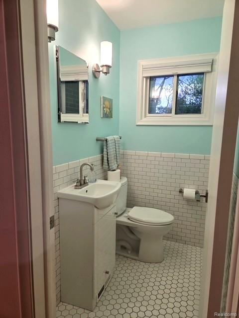 36671 Putnam Street, Clinton Twp, MI 48035 — Photo 16
