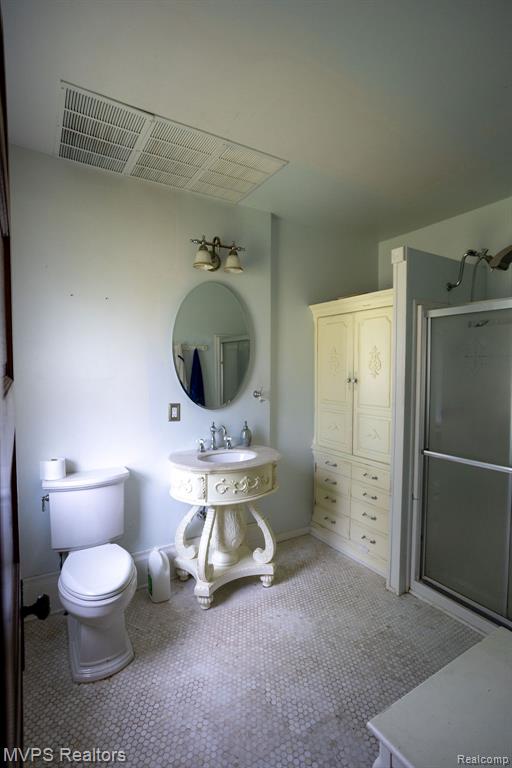 126 Clinton Street, Mount Clemens, MI 48043 — Photo 11