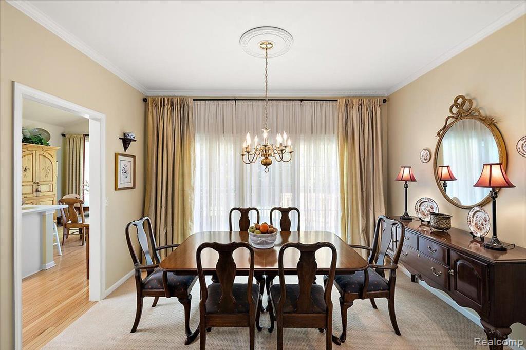 833 GARNET Court, Rochester, MI 48306 — Photo 18