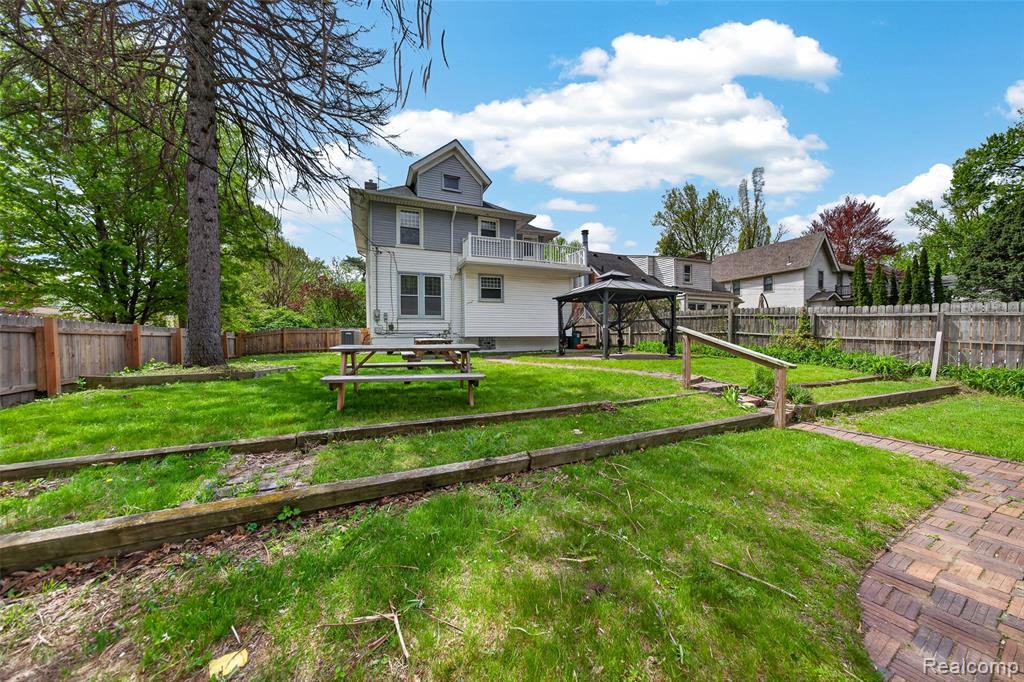 529 E Lincoln Avenue, Royal Oak, MI 48067 — Photo 29