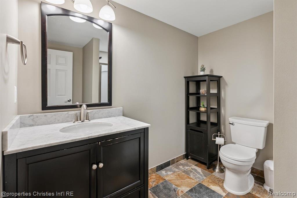 46656 MERION Circle, Northville, MI 48168 — Photo 59