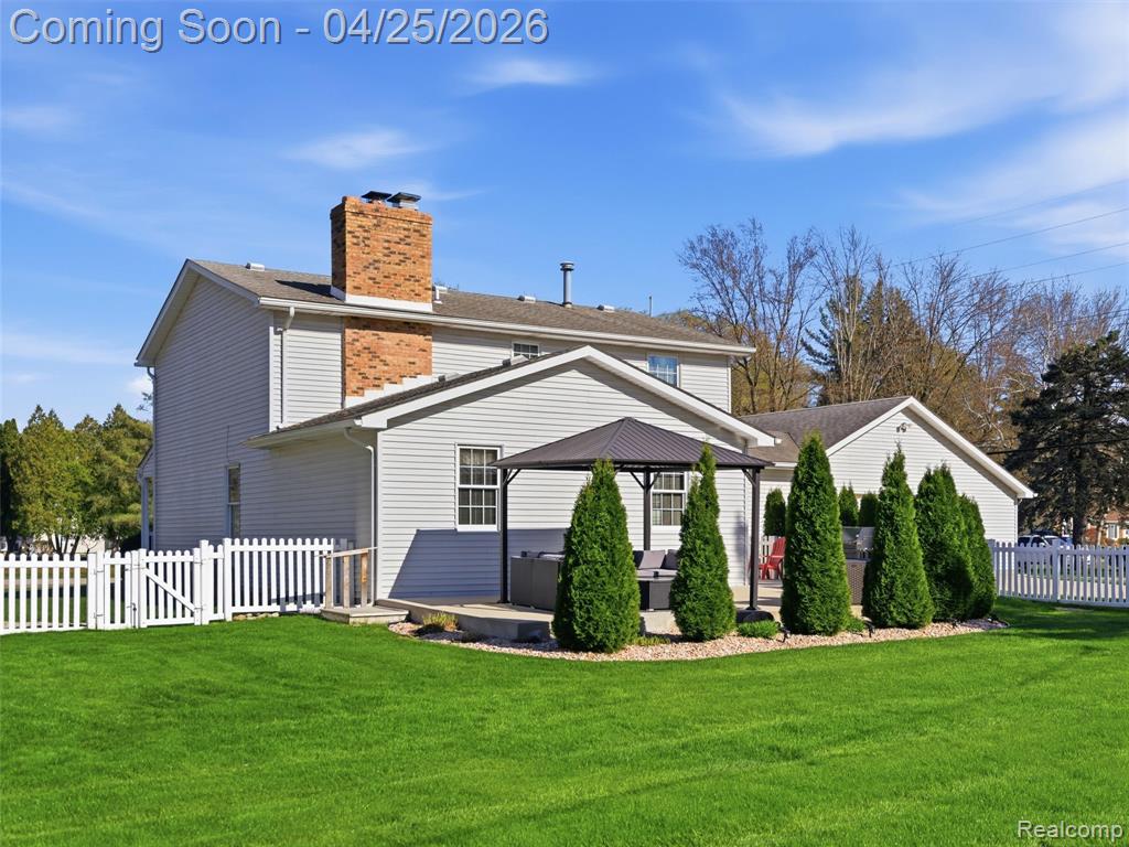 39001 Chartier Street, Harrison Township, MI — Photo 45