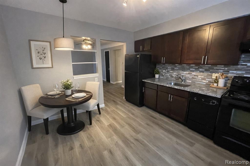 629 W Maple Road - Photo 5