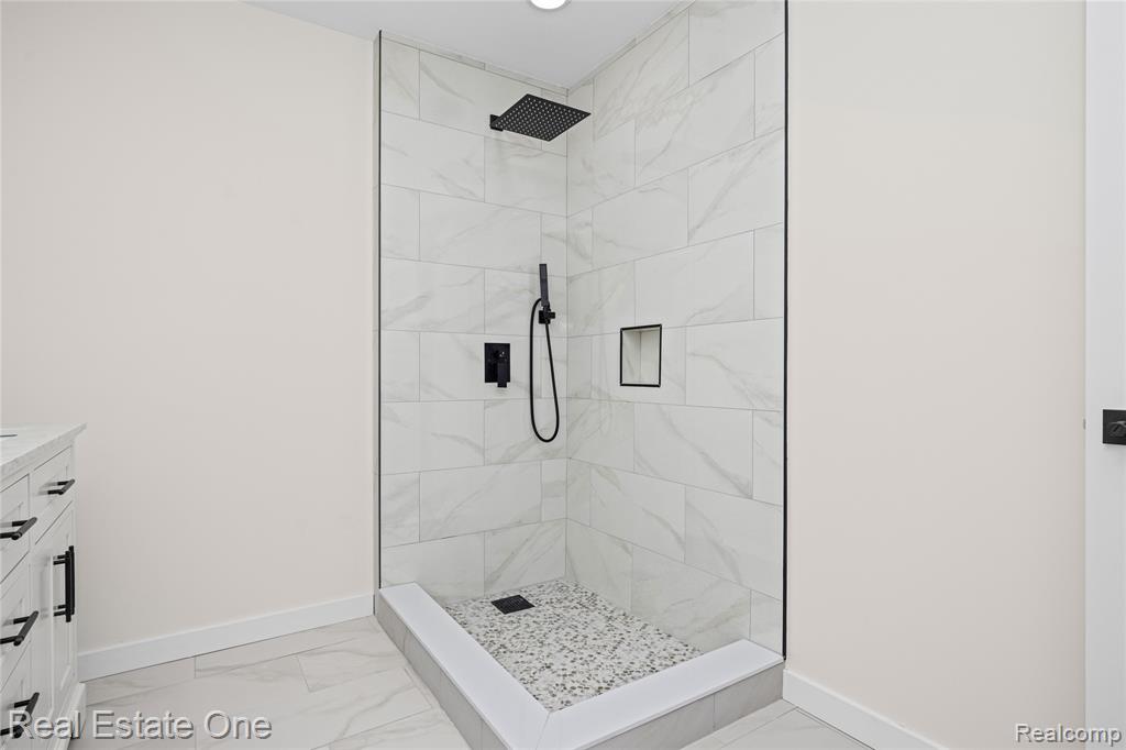 9047 Gale Road, White Lake, MI — Photo 55