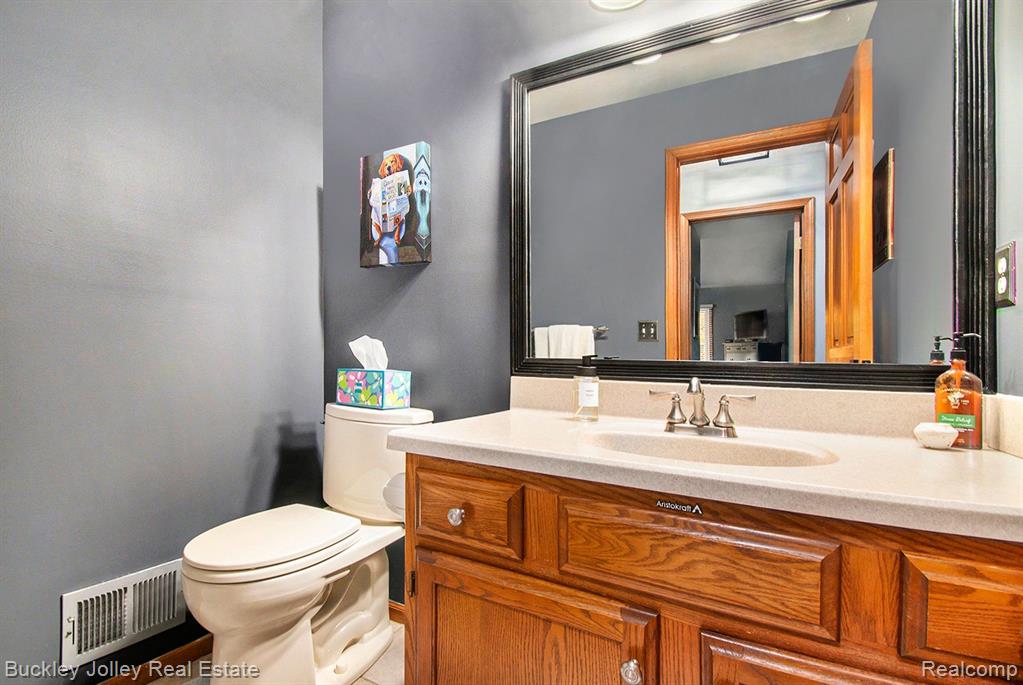 928 WOODRIDGE HILLS Drive, 83, Brighton, MI 48116 — Photo 20
