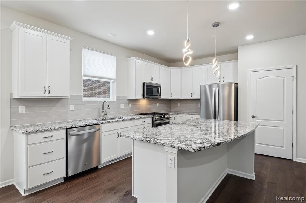 40633 Azalea Drive, Clinton Twp, MI 48036 — Photo 16