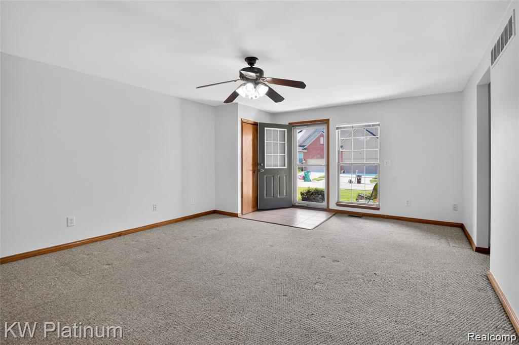 28715 Portsmouth Court, Chesterfield, MI 48047 — Photo 4