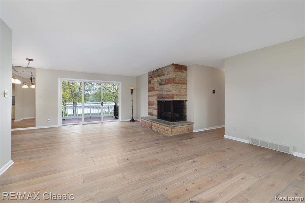804 Bonita Drive, White Lake, MI 48383 — Photo 16