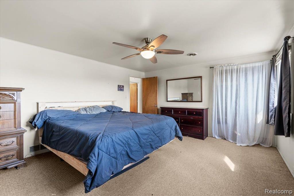 40734 PINETREE Drive, Plymouth, MI 48170 — Photo 16
