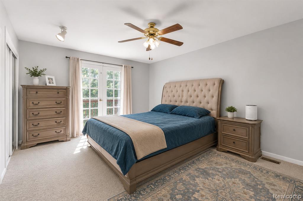 18823 Millar Road, Clinton Twp, MI 48036 — Photo 12