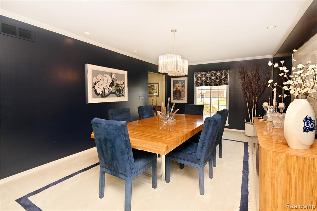 6132 Ledgeway Drive, West Bloomfield, MI — Photo 9