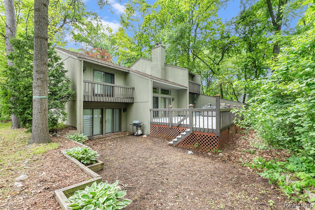 5130 Whitlow Court, Commerce Twp, MI 48382 — Photo 29