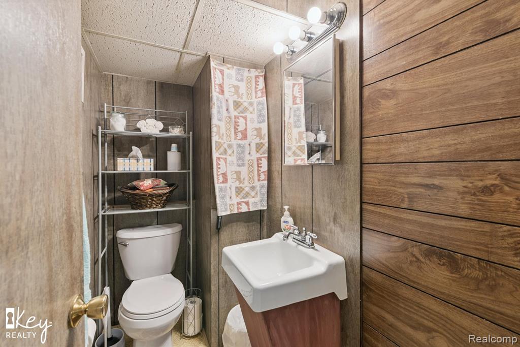 32403 Truman Road, Rockwood, MI — Photo 34
