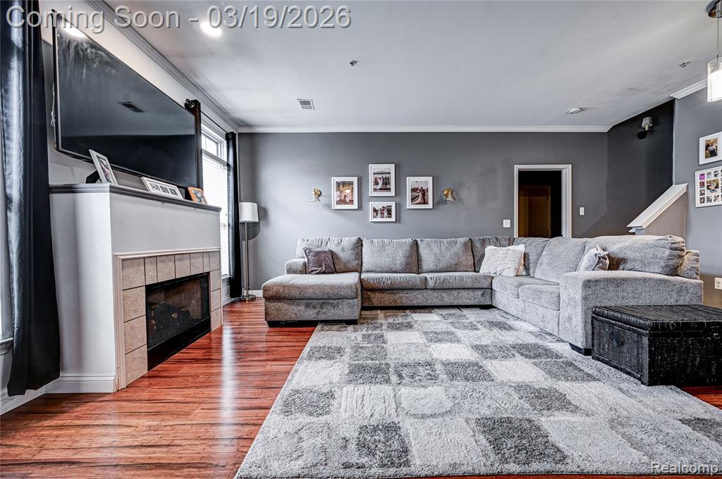 25703 Maritime Circle N, Harrison Township, MI — Photo 2