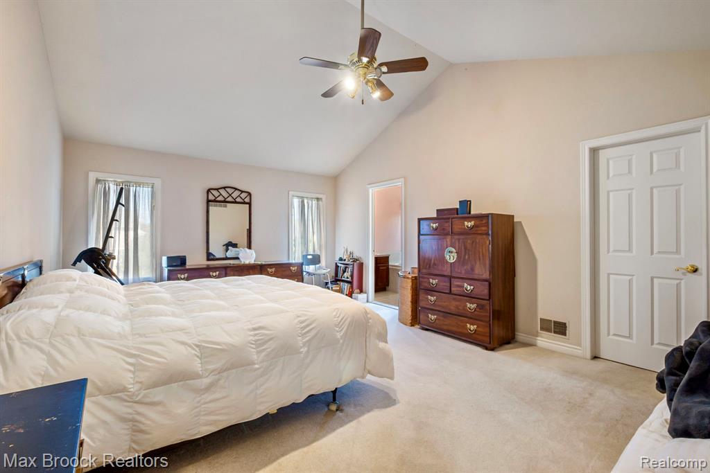 41704 Clinton Pines Drive, Clinton Twp, MI 48038 — Photo 27