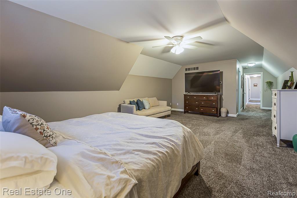 7155 Campbell Mills Court, Brighton, MI 48116 — Photo 39