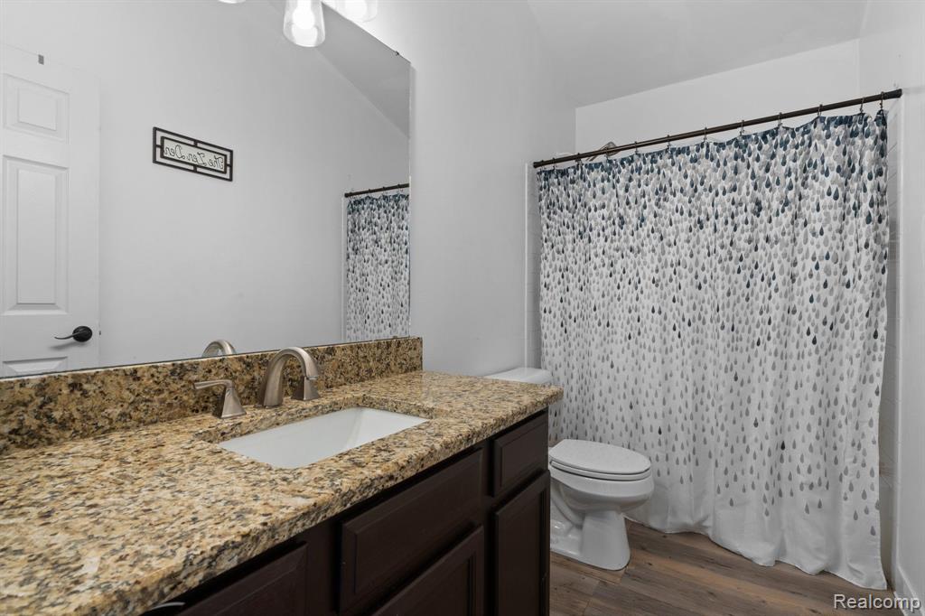5617 VERSAILLES Avenue, Ann Arbor, MI 48103 — Photo 21