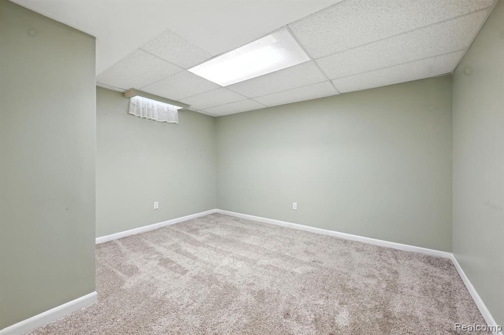 6966 Pebble Park Circle, #79, West Bloomfield, MI — Photo 26