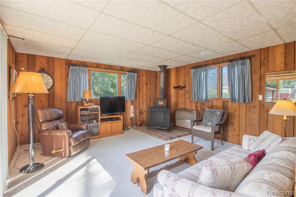 17058 W 13 Mile Road, Beverly Hills, MI 48025 — Photo 22
