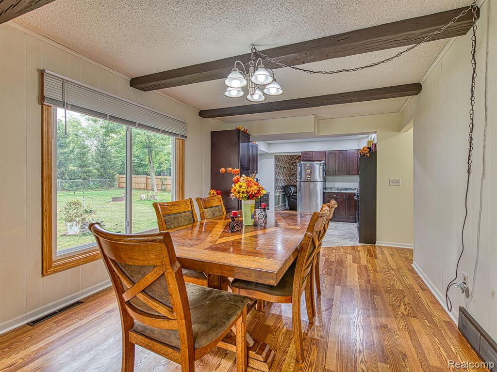 6655 Gove Court N, Tecumseh, MI 49286 — Photo 9