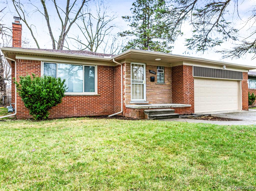 19300 Greydale Avenue, Detroit, MI 48219 — Photo 2