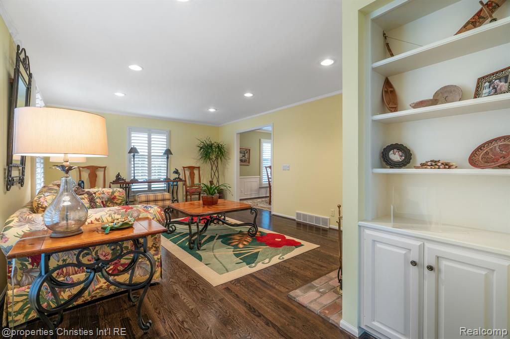660 Woodland, Birmingham, MI 48009 — Photo 4
