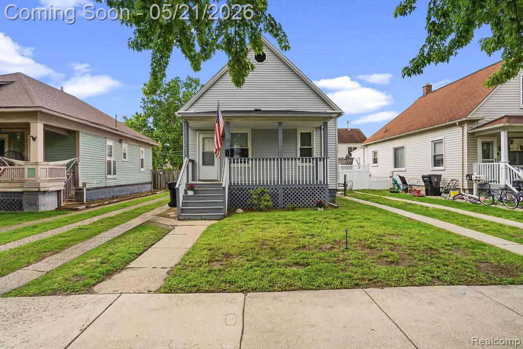 437 Poplar Street, Wyandotte, MI 48192 — Photo 2