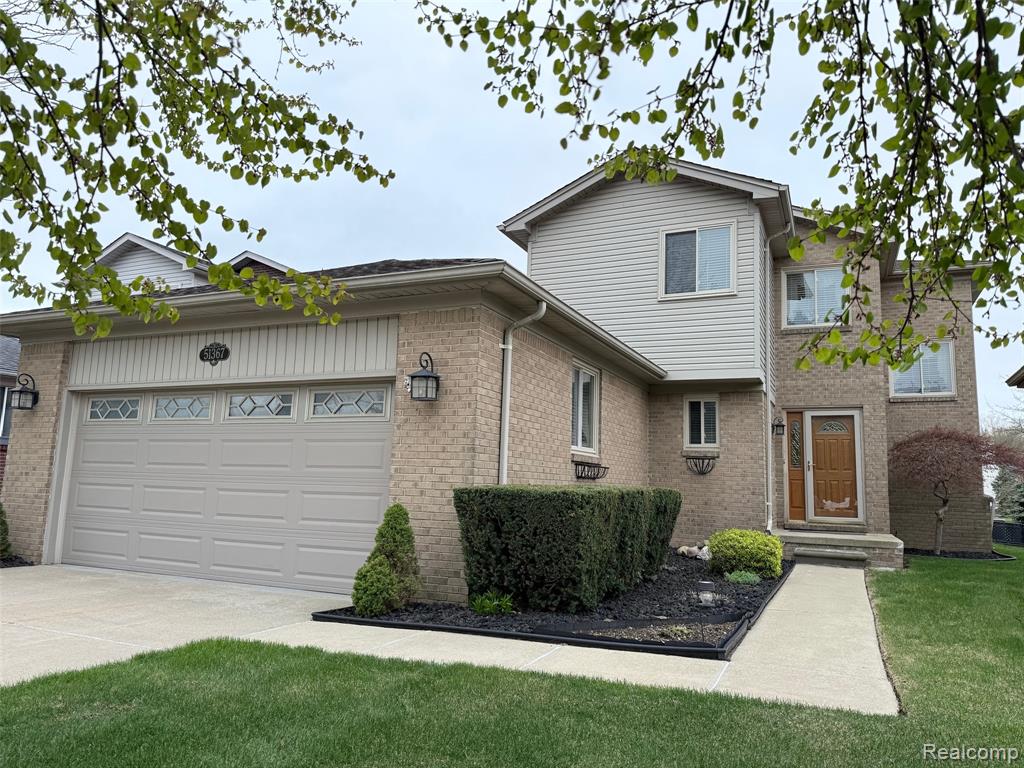51367 D W Seaton Drive, New Baltimore, MI 48047 — Photo 2