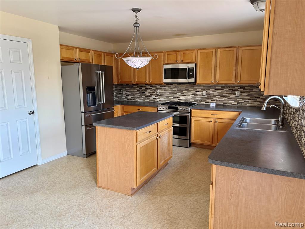 35472 Grant Street, New Baltimore, MI 48047 — Photo 8