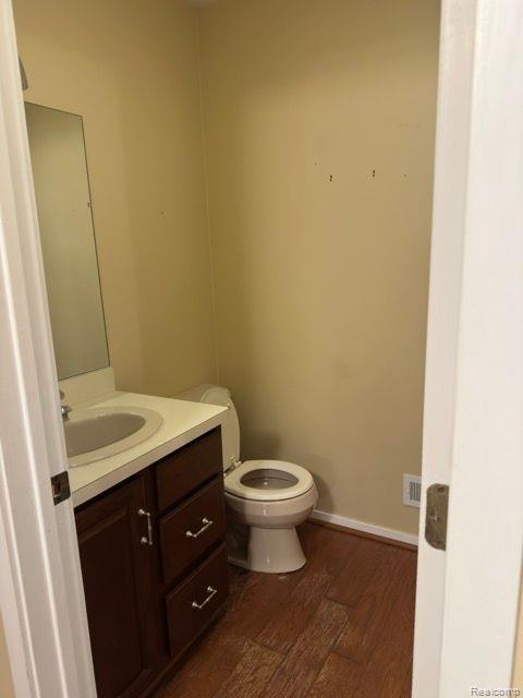 105 QUIET CREEK Circle, Chelsea, MI 48118 — Photo 11