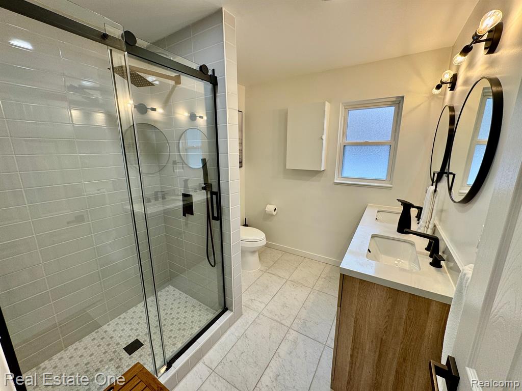 571 ANDRESEN Court, Hazel Park, MI 48030 — Photo 22