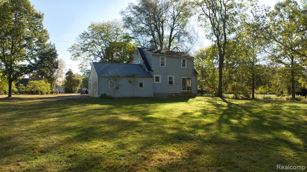 4455 N Genesee Road, Flint, MI 48506 — Photo 33