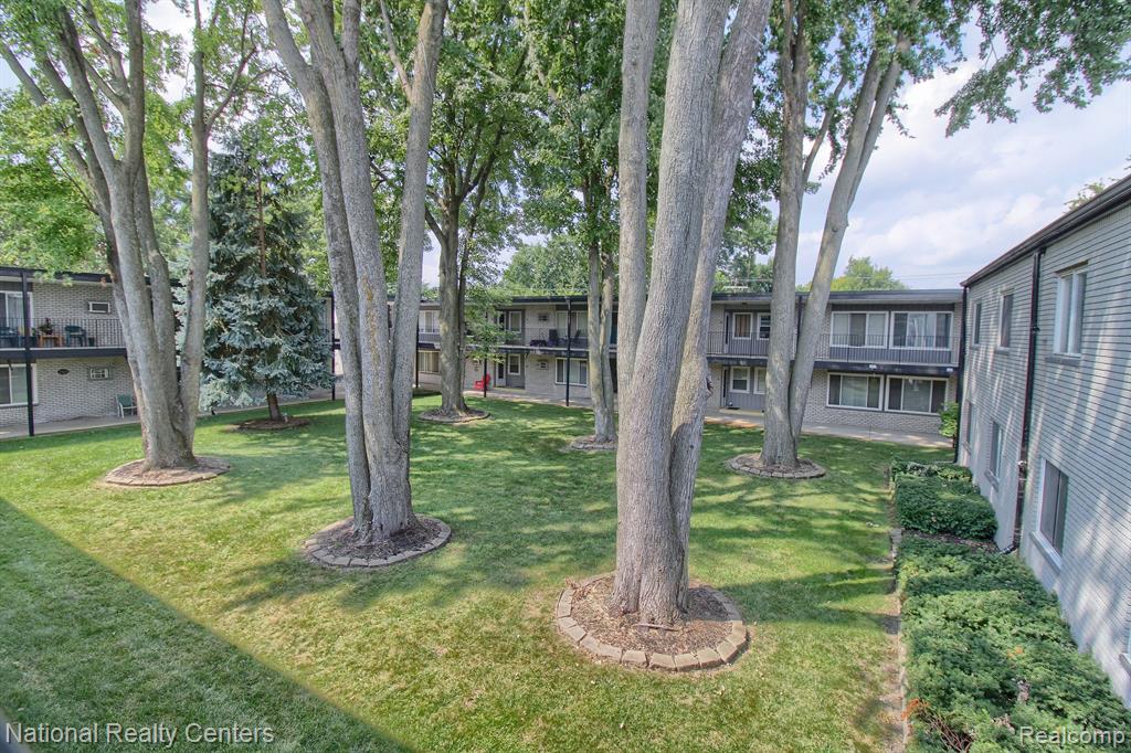 3421 HILLSIDE Drive, 23, Royal Oak, MI 48073 — Photo 19