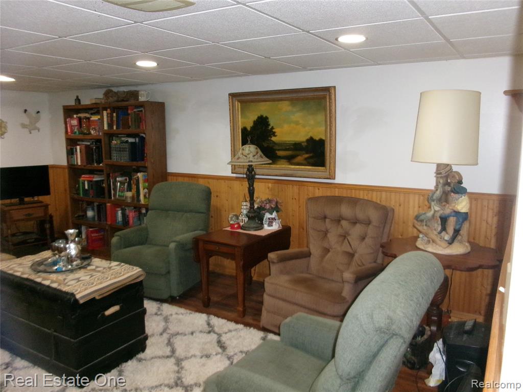 28450 Pontiac Trail, South Lyon, MI 48178 — Photo 11