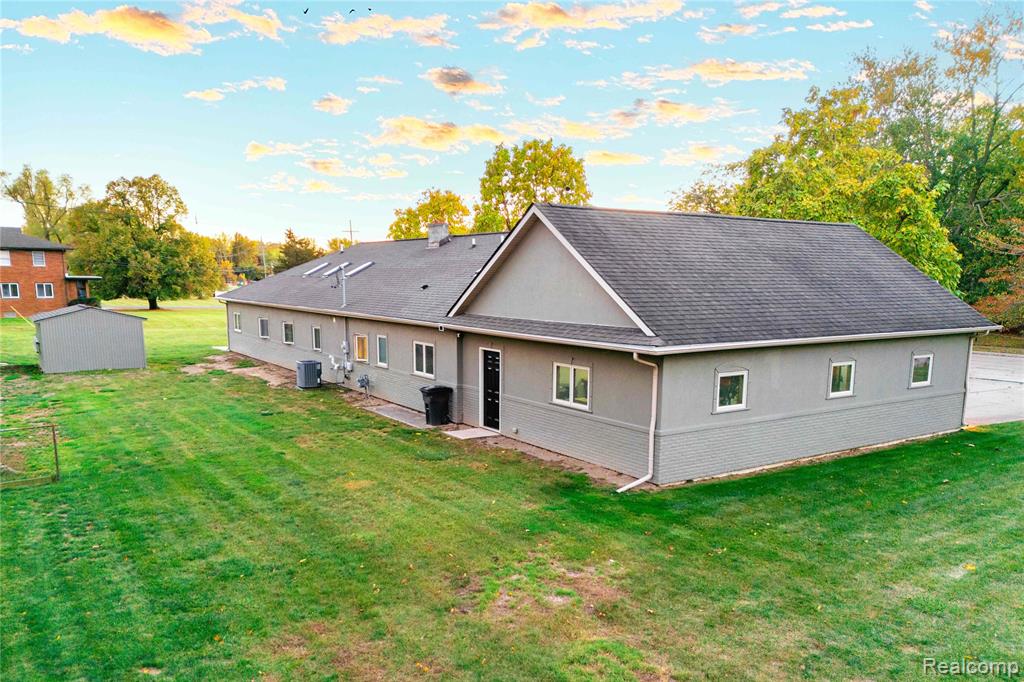 21527 Parke Lane, Grosse Ile, MI 48138 — Photo 49