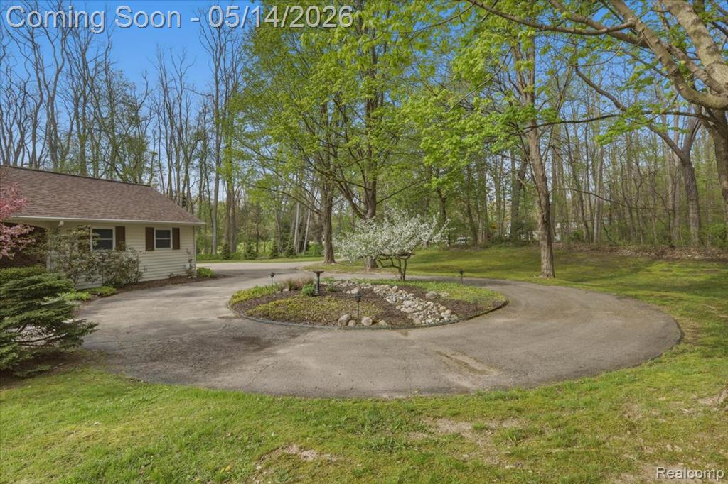 8765 Clement Road, Clarkston, MI — Photo 51