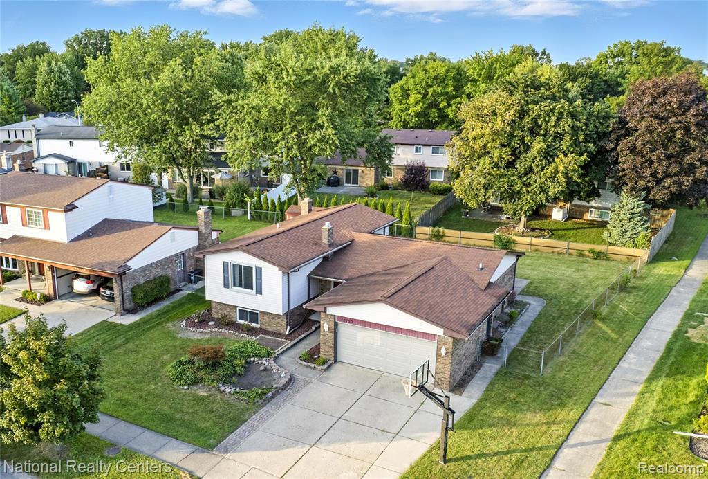 42700 Versailles Road, Canton, MI 48187 — Photo 16