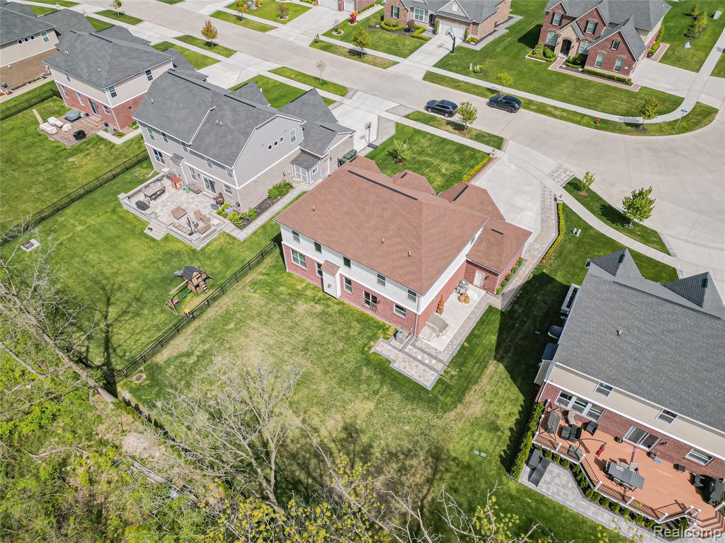903 Leafdale Drive, Rochester Hills, MI 48307 — Photo 42