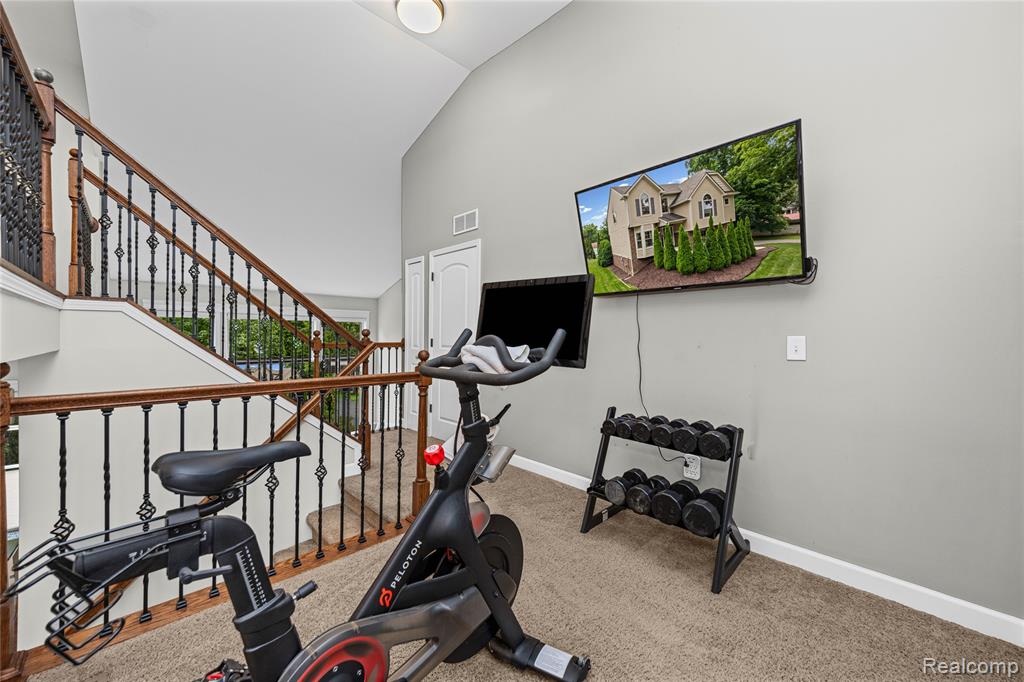 730 Leon Road, Walled Lake, MI 48390 — Photo 26