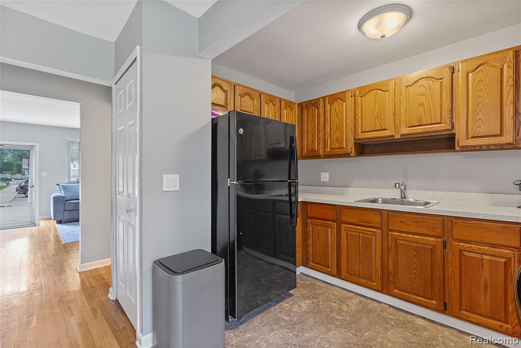 45858 KENSINGTON, Utica, MI 48317 — Photo 6