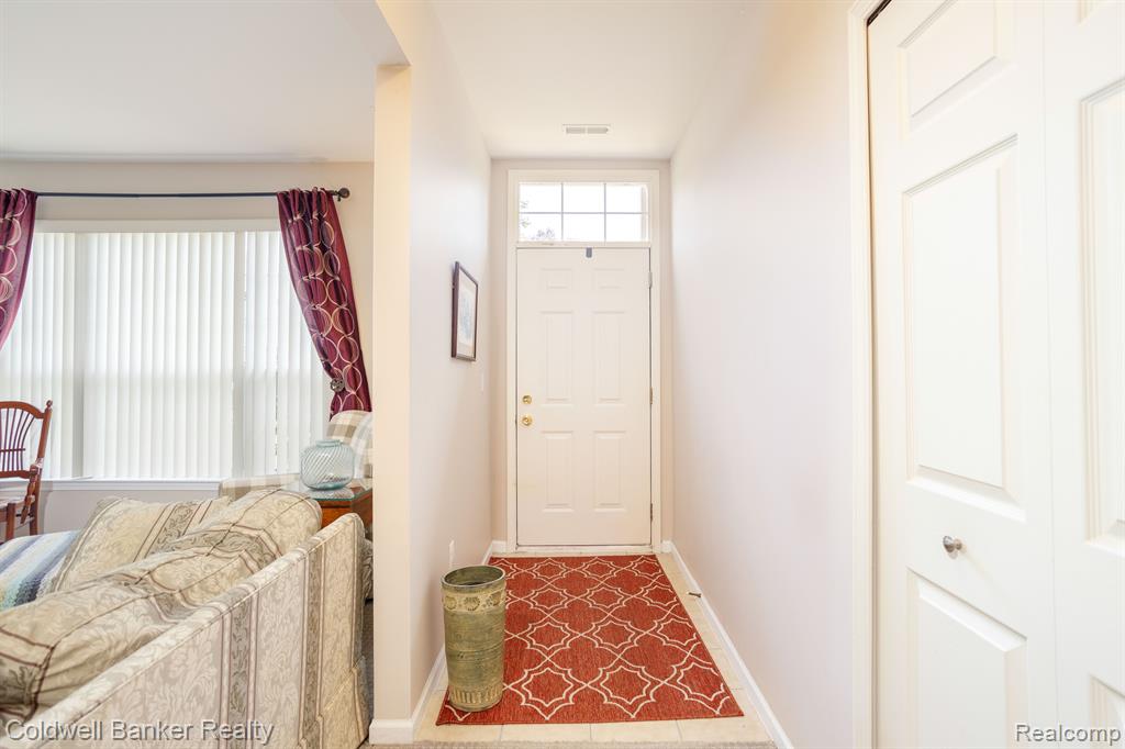 19106 CHESAPEAKE Circle, Walled Lake, MI 48390 — Photo 6