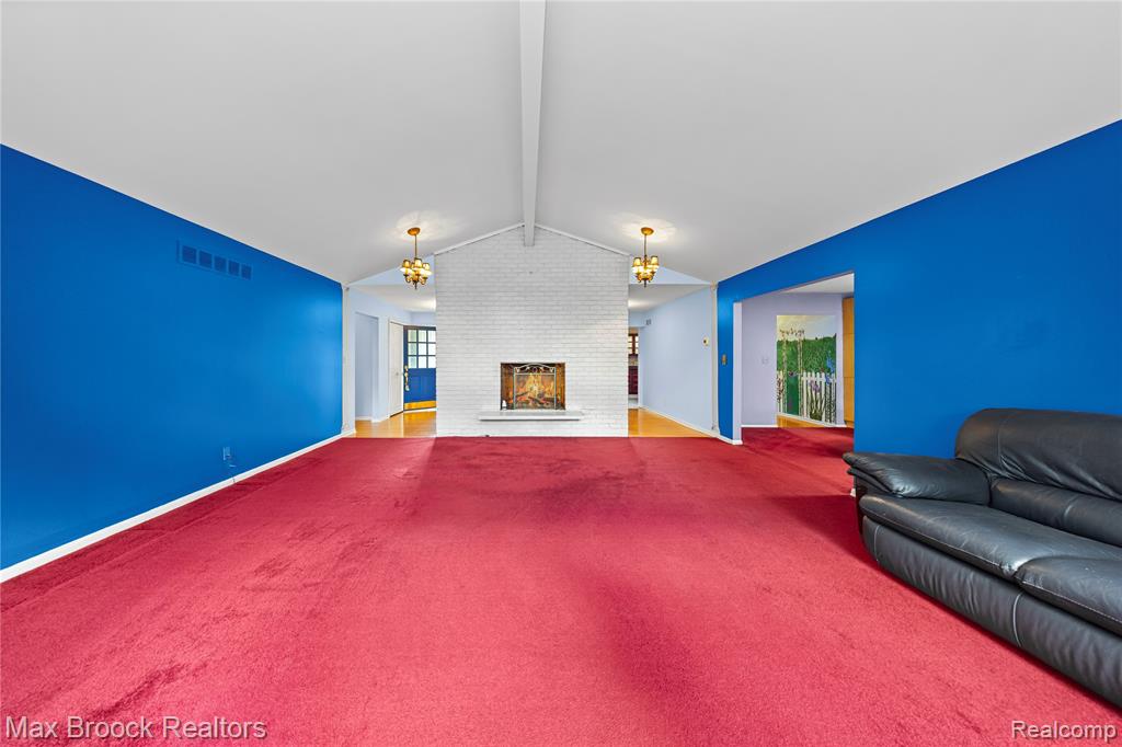 35550 Pleasant Valley Road, Farmington Hills, MI, 48331