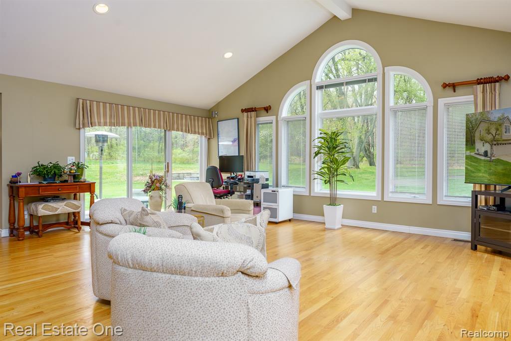 9243 Sherwood Drive, Davisburg, MI 48350 — Photo 12